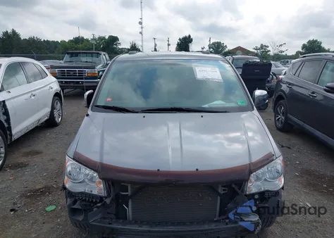 2014 Chrysler Town & Country Touring L z USA, uszkodzony, nr VIN 2C4RC1CG6ER279898